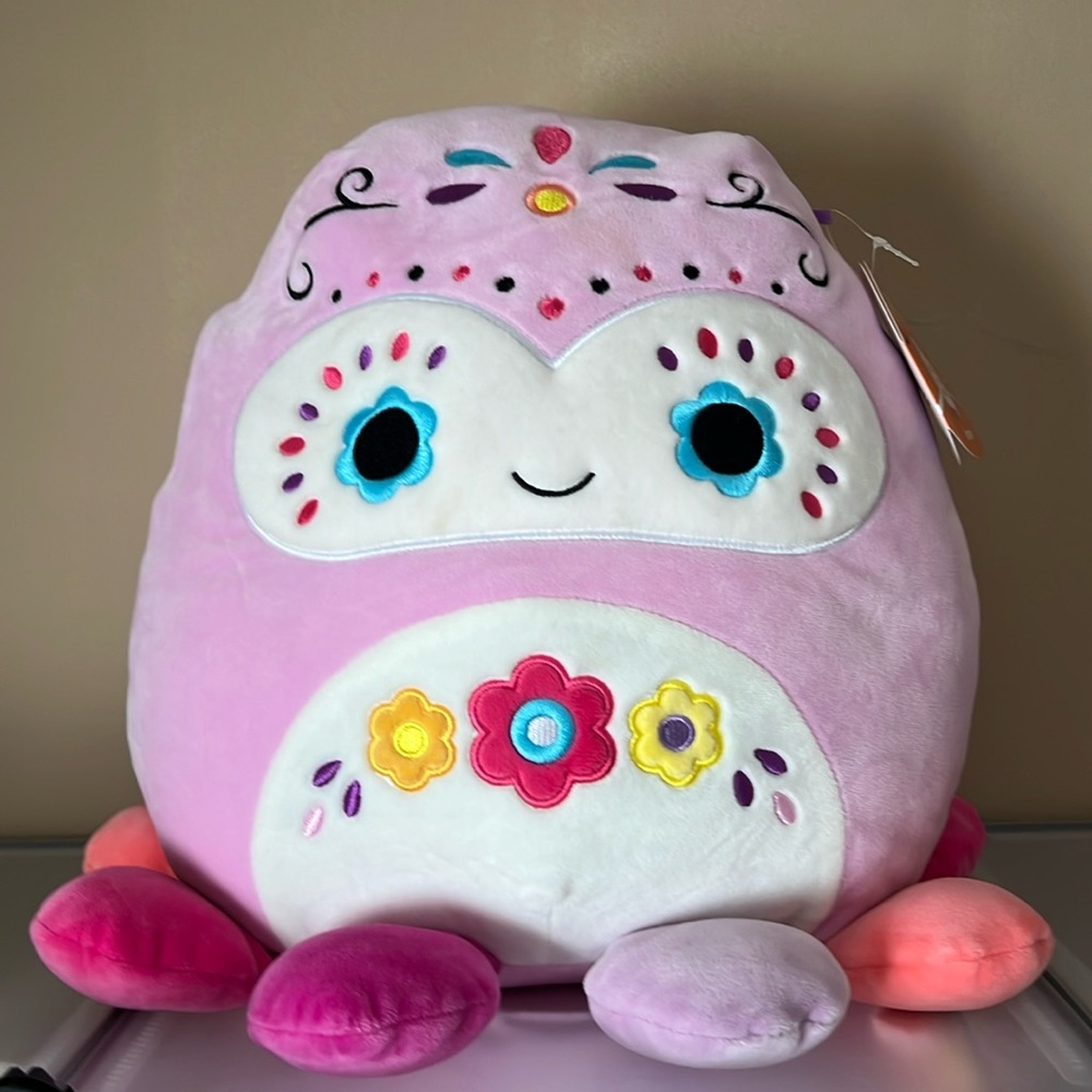 Jeanne Octopus 12” DOTD Squishmallow